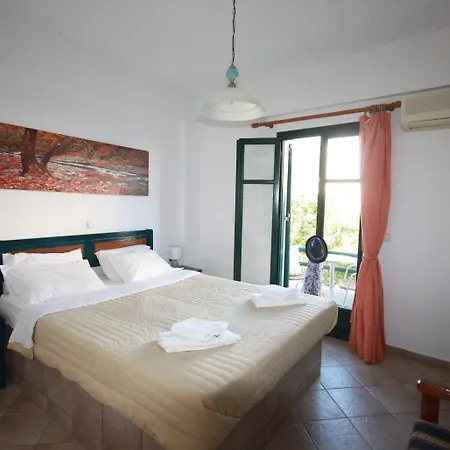 Апартаменты Cyclades Chrisopigi (Sifnos)